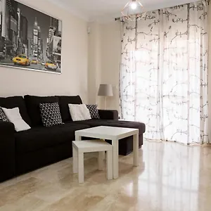 https://apartamento-malaga-jalon.hotelsinnerja.org